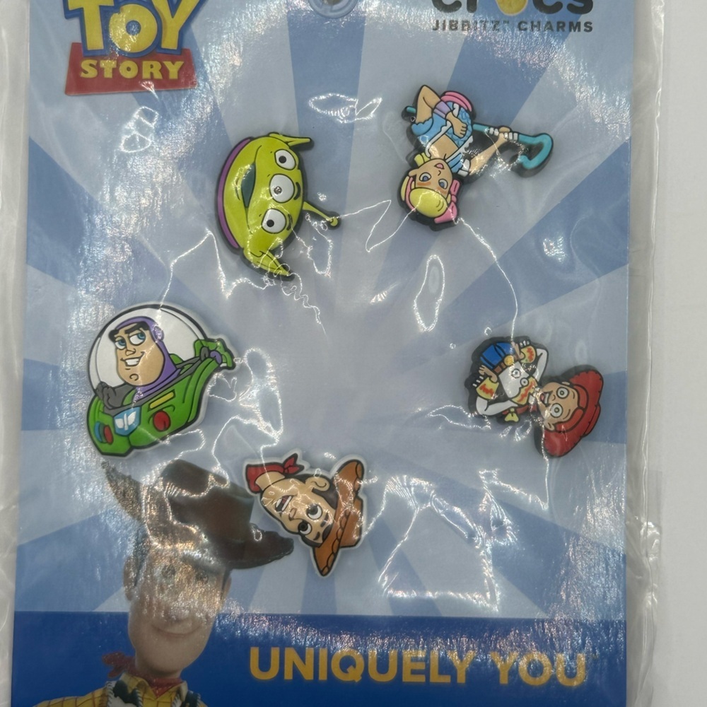 CROCS Toy Story Jibbitz charms - Picture 6 of 9